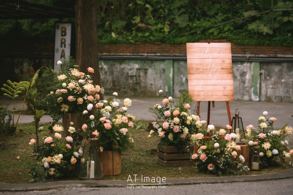 村花弄囍x美軍俱樂部的橘色系鮮花迎賓區