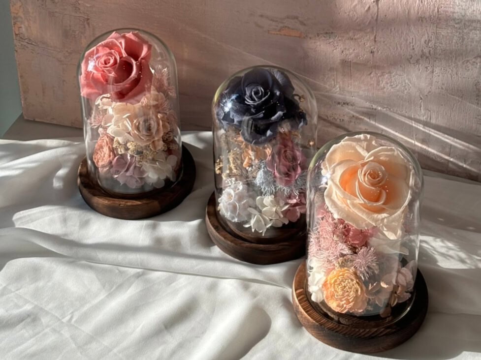 村花鮭女作品：永生花盅